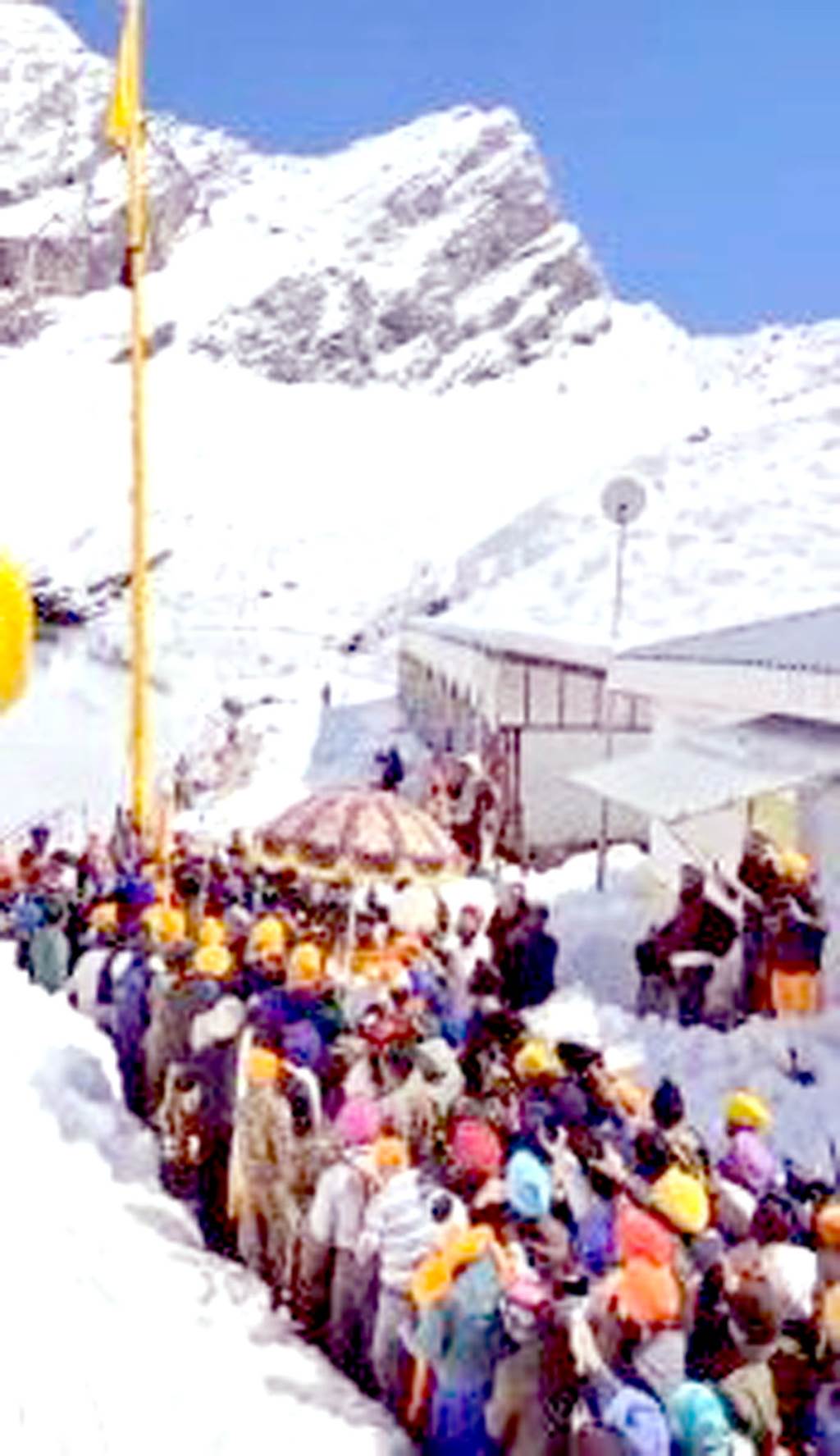The gates of the annual pilgrimage of Sri Hemkunt Sahib are closed for the Sangat